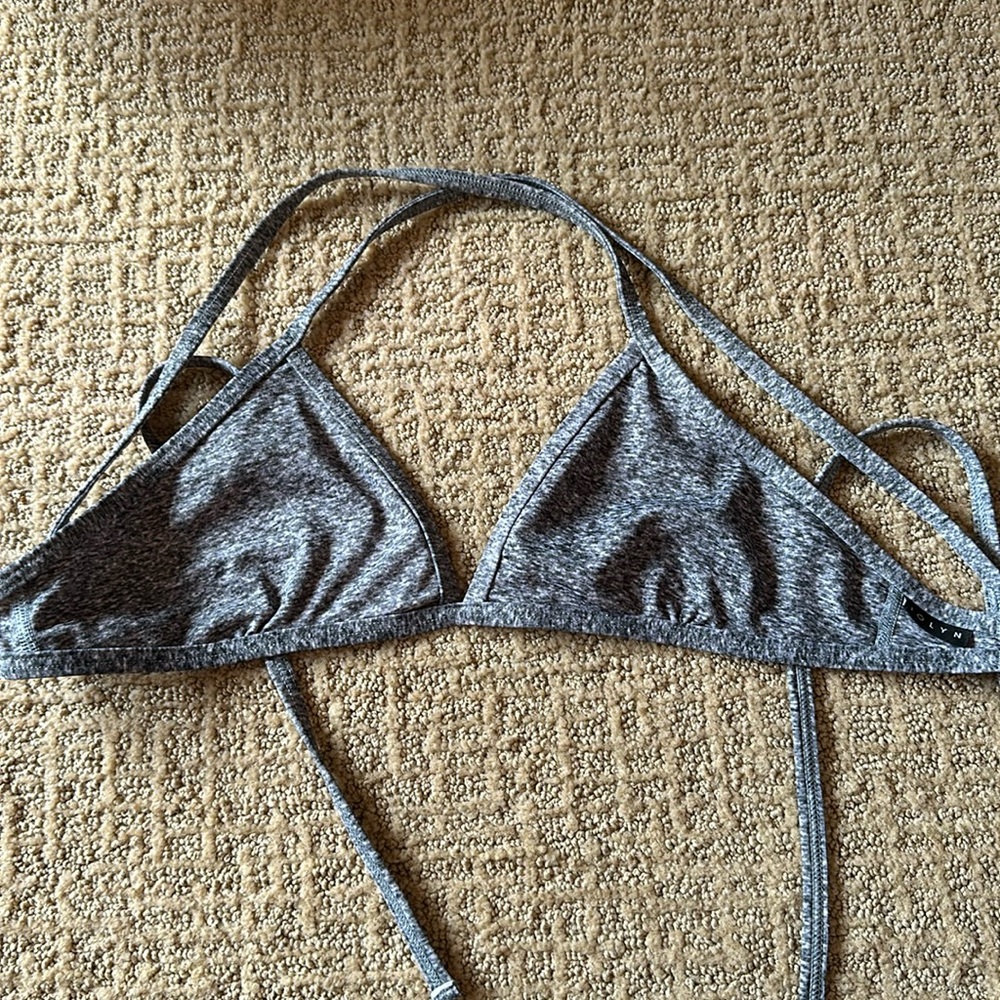Jolyn triangle top